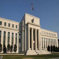مصرفى: رفع الفائدة فى أمريكا بـ0.5% قبل نهاية العام