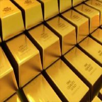 الذهب يرتفع بدعم من تراجع الدولار ومشتريات آسيوية