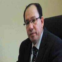 قنديل: مرسي أول رئيس يحاكم بتهمة احترام مؤسسات الدولة