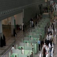 الجوازات: إلزام أسر المقيمين بالسعودية بالتأمين الطبي من الشهر القادم